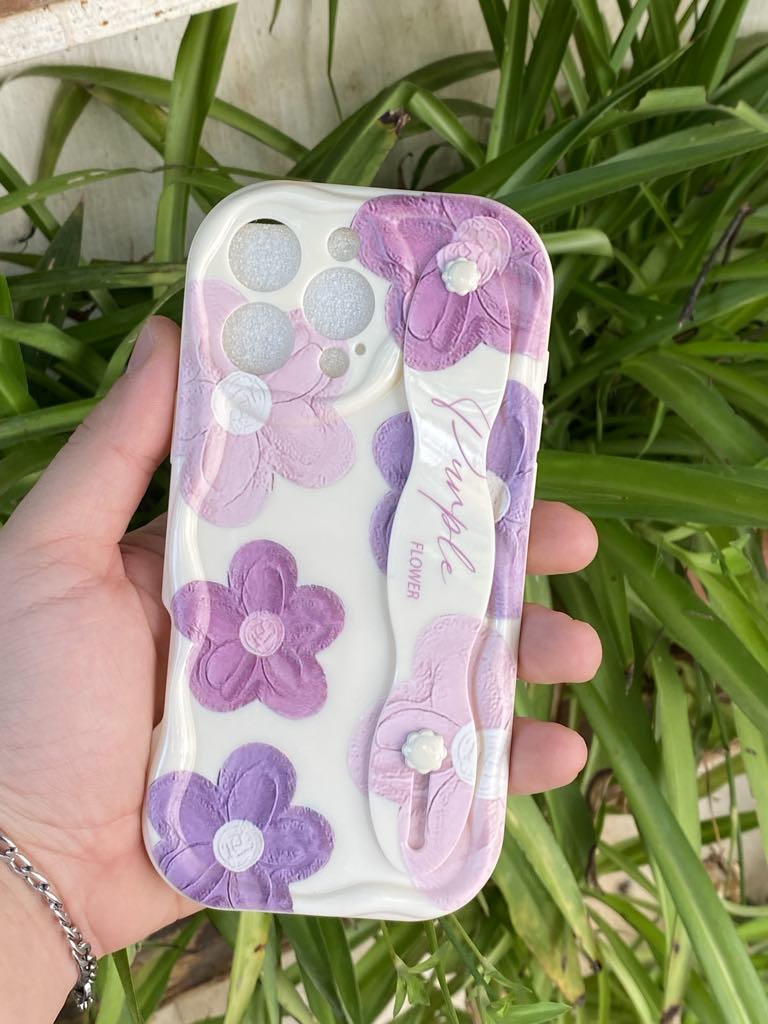 a357213e-a4e8-4692-8dc0-75615fa18384 antichoc violet avec bracelet